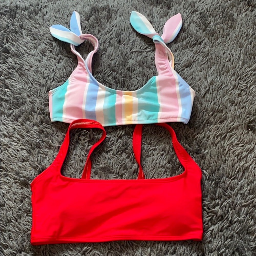 2 Bathing suit tops